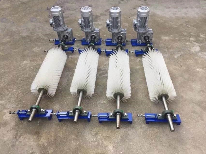 电动滚刷清扫器